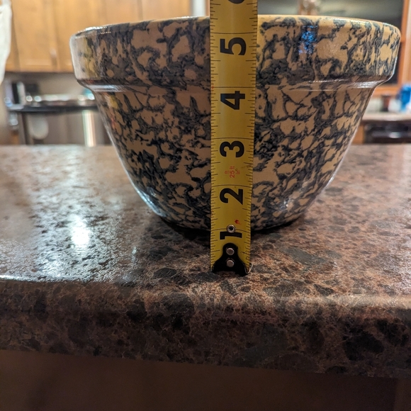 Antique spongeware bowl - Picture 2 of 4